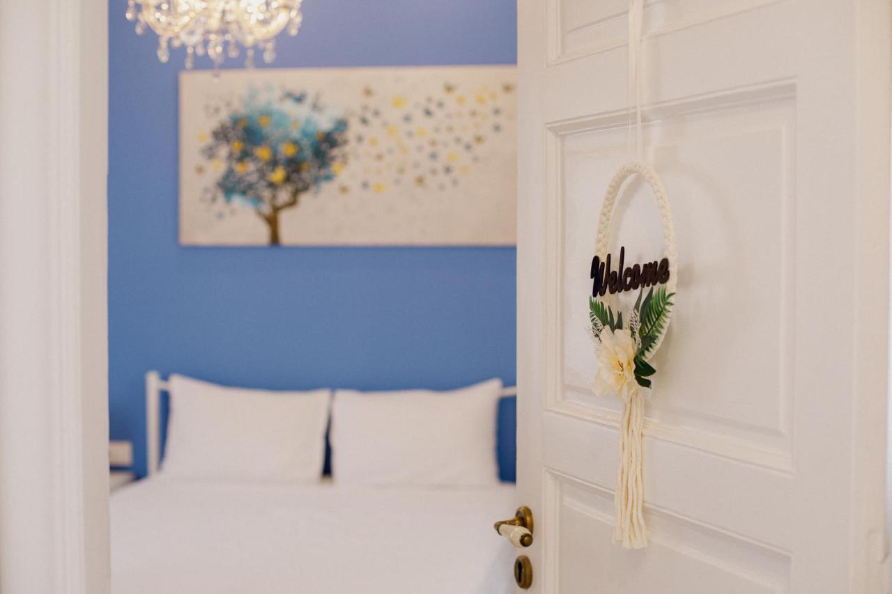 Yard Rooms Corinth Exterior foto
